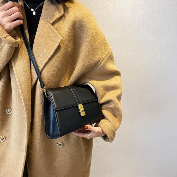evening bags 2021 ladies trendy lock shoulder bag pure color pu leather simple messenger retro casual handbag luxury design wallet sac
evening bags 2021 ladies trendy lock shoulder bag pure color pu leather simple messenger retro casual handbag luxury design wallet sac