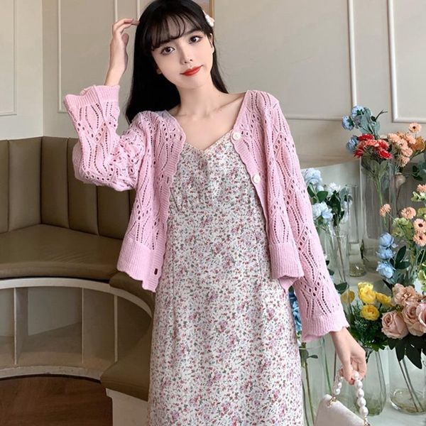 casual dresses ladies summer elegant sweet floral print suspenders v-neck chiffon a-line slim middle calf retro all-match dress, Black;gray
casual dresses ladies summer elegant sweet floral print suspenders v-neck chiffon a-line slim middle calf retro all-match dress, Black;gray