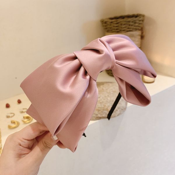 silk knot headbands stain elastic headband for women girls solid color cross wide hairbands hair accessories 211104, Silver
silk knot headbands stain elastic headband for women girls solid color cross wide hairbands hair accessories 211104, Silver