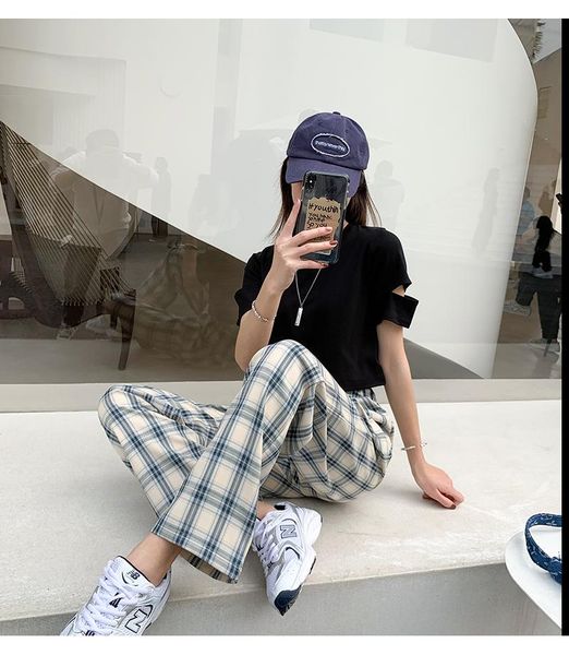 women's pants & capris blue plaid wide-leg for women with high waists and draping loose, straight, casual ins hipster, Black;white
women's pants & capris blue plaid wide-leg for women with high waists and draping loose, straight, casual ins hipster, Black;white