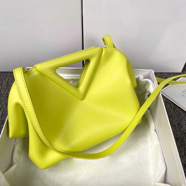 handbag women luxurys designers bags 2021 purses zhouzhoubao123 wallet purse crossbody bag totes facotry inverted triangle genu
handbag women luxurys designers bags 2021 purses zhouzhoubao123 wallet purse crossbody bag totes facotry inverted triangle genu