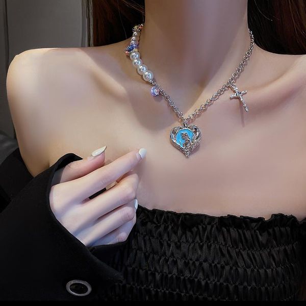 chains 2021 fashion vintage irregular pearl necklace for women ladies elegant metal blue heart pendent choker party aesthetic jewelry, Silver
chains 2021 fashion vintage irregular pearl necklace for women ladies elegant metal blue heart pendent choker party aesthetic jewelry, Silver