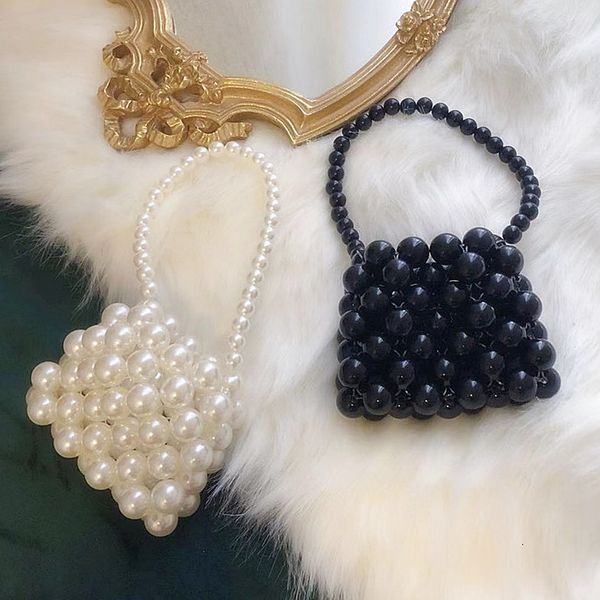mini change cute 2021 children's pearl bag messenger ins elegant minority hand female
mini change cute 2021 children's pearl bag messenger ins elegant minority hand female
