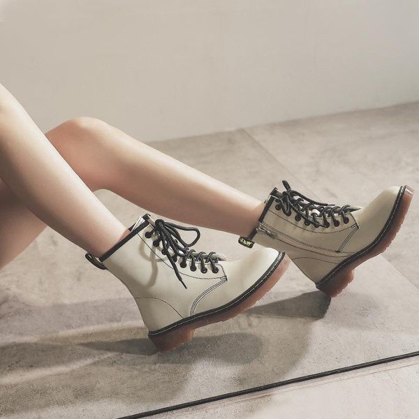round head, comfortable, solid color leisure women's boots for motorcycles in autumn and winter of 2021, Black
round head, comfortable, solid color leisure women's boots for motorcycles in autumn and winter of 2021, Black