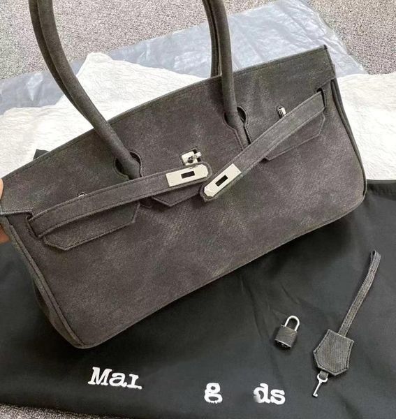 gaohe 2021 net red same underarm bag women's large capacity canvas shoulder platinum military handbag evening bags
gaohe 2021 net red same underarm bag women's large capacity canvas shoulder platinum military handbag evening bags