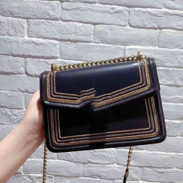 designer bagsthe new small square bag border leather inlaid iron chain ladies one shoulder messenger fashion net celebrity same style tidelu
designer bagsthe new small square bag border leather inlaid iron chain ladies one shoulder messenger fashion net celebrity same style tidelu