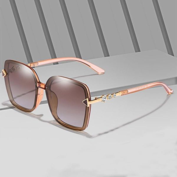 luxury rhinestone polarized sunglasses for women style arrow cat eye star sun glasses lunette de soleil femme ladies eyewear, White;black
luxury rhinestone polarized sunglasses for women style arrow cat eye star sun glasses lunette de soleil femme ladies eyewear, White;black