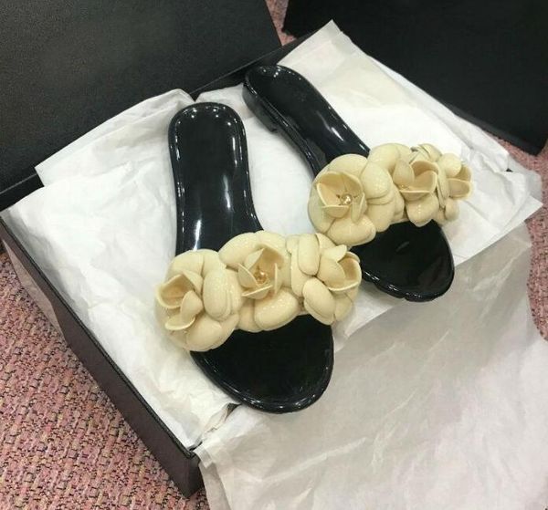 designer slippers women flower buty damskie leather women shoes luxury slides summer sandalias mujer soft fashion sandalias size 35-40, Black
designer slippers women flower buty damskie leather women shoes luxury slides summer sandalias mujer soft fashion sandalias size 35-40, Black