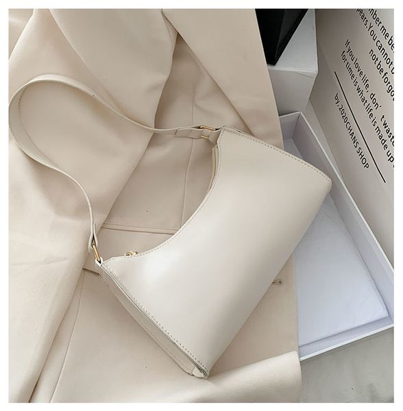 luxury designer shoulder famous bag women's color man tote crossbody bags women handbags leather camera clutch cases card handbag walle
luxury designer shoulder famous bag women's color man tote crossbody bags women handbags leather camera clutch cases card handbag walle