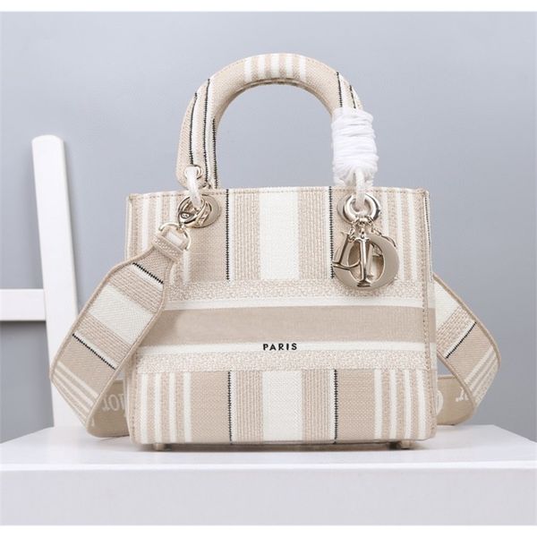 women luxurys designers bags 2021 book for multicolor stripes and messenger designer handbag handbags totes crossbody bag
women luxurys designers bags 2021 book for multicolor stripes and messenger designer handbag handbags totes crossbody bag