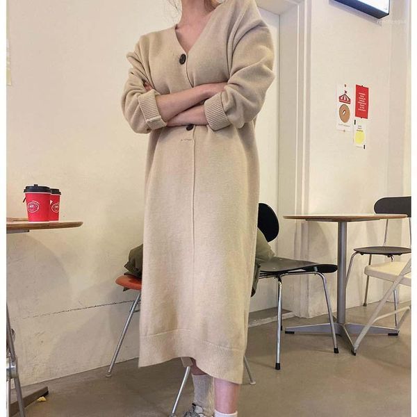casual dresses 2021 autumn winter women v-neck knitted dress fashion long sleeve korea knit sweater midi one piece, Black;gray
casual dresses 2021 autumn winter women v-neck knitted dress fashion long sleeve korea knit sweater midi one piece, Black;gray
