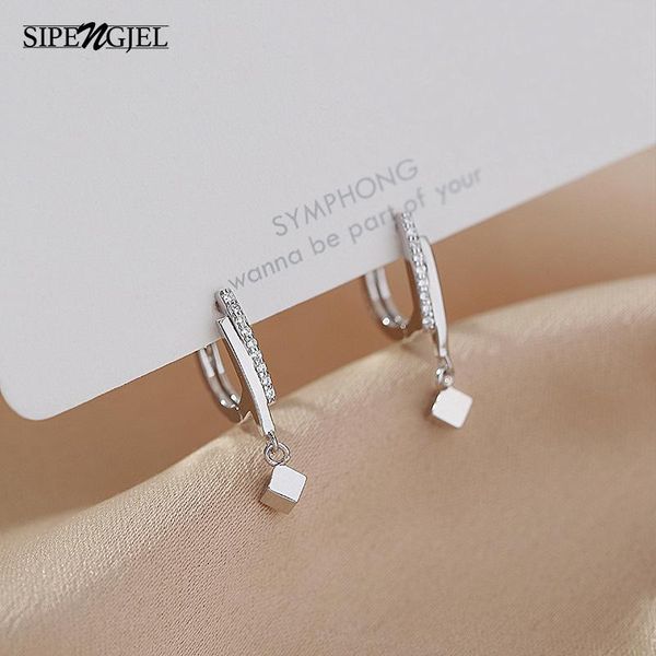 hoop & huggie sipengjel fashion brilliant crystal zircon geometric bead charm stud earring for women simple dainty party jewelry 2021, Golden;silver
hoop & huggie sipengjel fashion brilliant crystal zircon geometric bead charm stud earring for women simple dainty party jewelry 2021, Golden;silver