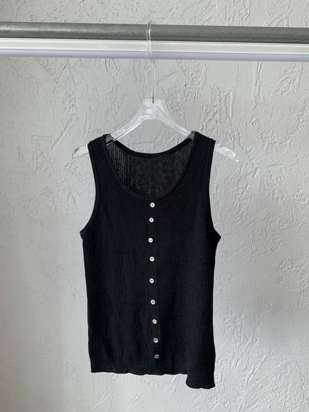 women's knits & tees 2021 women fashion sleeveless v-neck knit vest 0716, White 
women's knits & tees 2021 women fashion sleeveless v-neck knit vest 0716, White