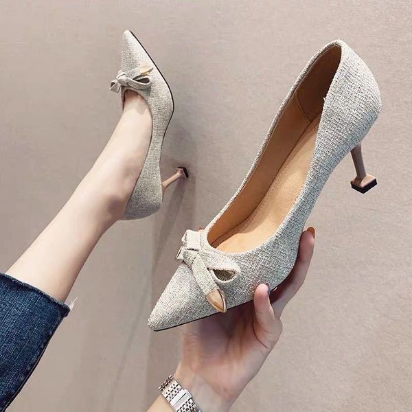 dress shoes pointed toe women 2021 spring and autumn bow fashion stiletto high heels wild professional single, Black
dress shoes pointed toe women 2021 spring and autumn bow fashion stiletto high heels wild professional single, Black