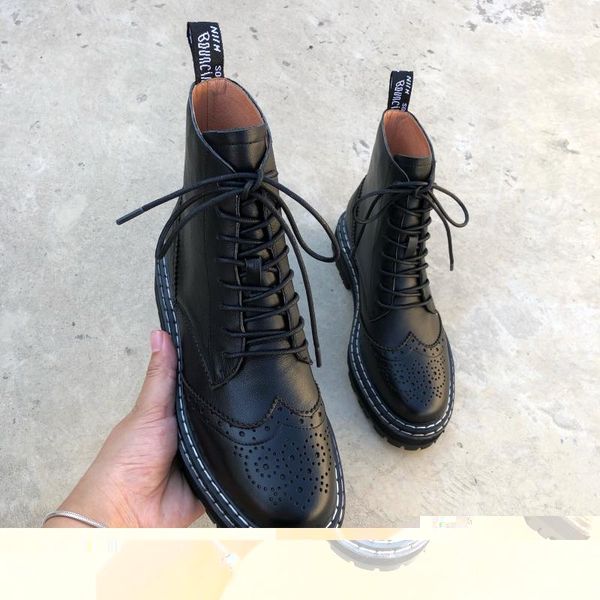 women's boots natural leather ankle cowhide upper + pigskin inner insole brock carved short woman british style, Black
women's boots natural leather ankle cowhide upper + pigskin inner insole brock carved short woman british style, Black