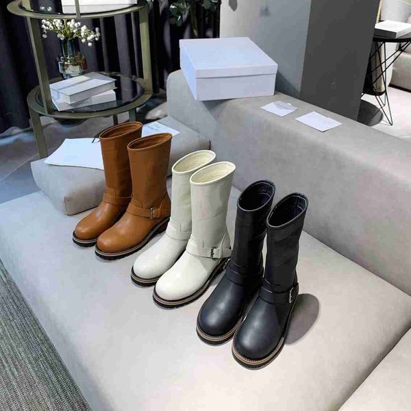 new boots for autumn and winter show layer leather sole classic old flower fashion shoes martin short ankle exquisite woman boot cowboy boot, Black
new boots for autumn and winter show layer leather sole classic old flower fashion shoes martin short ankle exquisite woman boot cowboy boot, Black