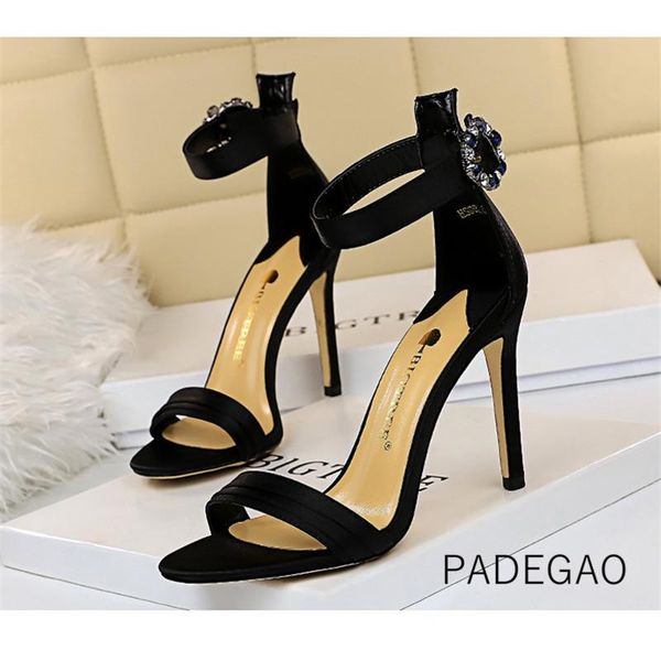 dress shoes high heel 2021 women sandals crystal korean fashion party woman elegant heels, Black
dress shoes high heel 2021 women sandals crystal korean fashion party woman elegant heels, Black