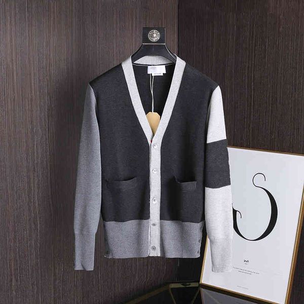 men's sweaters designer sweater jacket classic spring and autumn men's women's fashion letter embroidery casual coat pqrp, White;black
men's sweaters designer sweater jacket classic spring and autumn men's women's fashion letter embroidery casual coat pqrp, White;black