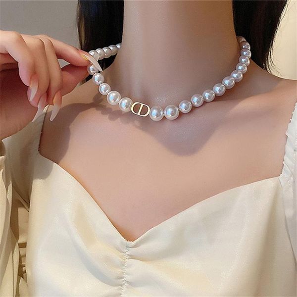 korean trends light luxury fashion design sense pearl necklace for women, retro exquisite party jewelry gifts chokers, Golden;silver
korean trends light luxury fashion design sense pearl necklace for women, retro exquisite party jewelry gifts chokers, Golden;silver