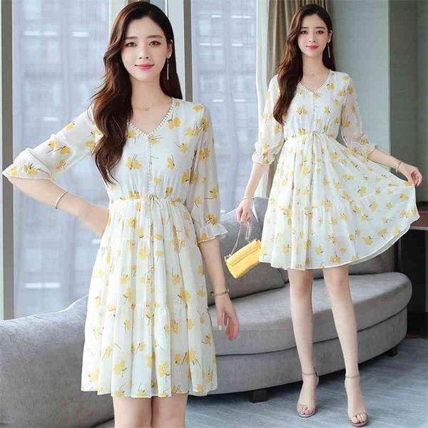 elegant yellow floral chiffon mini dresses spring summer plus size print vintage runway dress women bodycon party vestidos 210528, Black;gray
elegant yellow floral chiffon mini dresses spring summer plus size print vintage runway dress women bodycon party vestidos 210528, Black;gray
