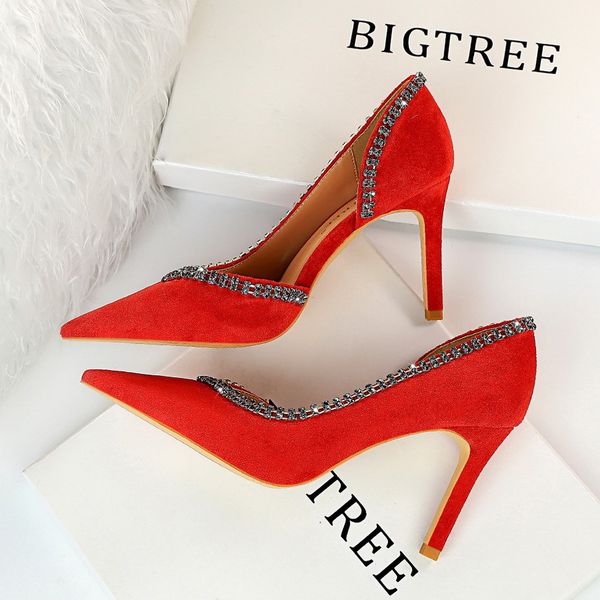 sandals 2021 autumn banquet dress stiletto women's single shoes suede shallow v-shaped side air bridal wedding 3nn, Black
sandals 2021 autumn banquet dress stiletto women's single shoes suede shallow v-shaped side air bridal wedding 3nn, Black