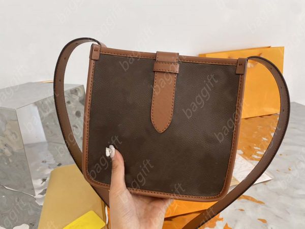 luxury bucket shoulder totes bag evelyn pattern crossbody handbag tote lady opening pocket wallet monograms designers women purses
luxury bucket shoulder totes bag evelyn pattern crossbody handbag tote lady opening pocket wallet monograms designers women purses