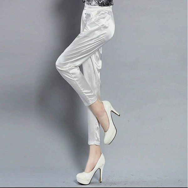 women's pants & capris 2021 arrival summer solid satin harem ankle-length office ladies mid waist skinny pencil plus size 4xl trousers, Black;white
women's pants & capris 2021 arrival summer solid satin harem ankle-length office ladies mid waist skinny pencil plus size 4xl trousers, Black;white