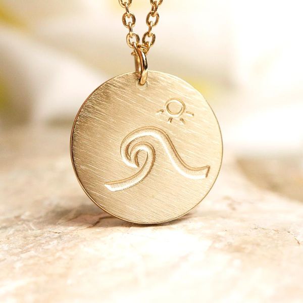 pendant necklaces minimalist sea wave necklace stainless steel disc engrave 18mm summer fashion surfer beach charms ocean female choker, Silver
pendant necklaces minimalist sea wave necklace stainless steel disc engrave 18mm summer fashion surfer beach charms ocean female choker, Silver