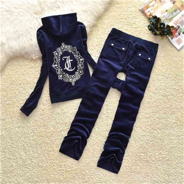 fashion designer spring/fall 2021 brand flowers dust packages velours package women training suit hoodies and broek fat sister sports clothi, Gray
fashion designer spring/fall 2021 brand flowers dust packages velours package women training suit hoodies and broek fat sister sports clothi, Gray