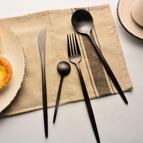 24pcs/set luxury retro knight black stainless steel flatware sets cutlery spoon for el home tableware dinnerware
24pcs/set luxury retro knight black stainless steel flatware sets cutlery spoon for el home tableware dinnerware