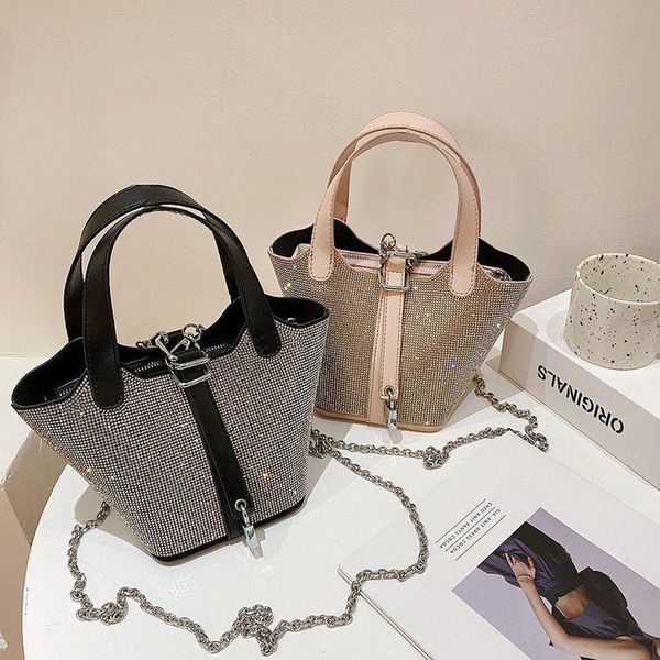 shoulder bags french handbag fashion bright diamond pu leather women bucket bag temperament versatile chain crossbody female messenger
shoulder bags french handbag fashion bright diamond pu leather women bucket bag temperament versatile chain crossbody female messenger