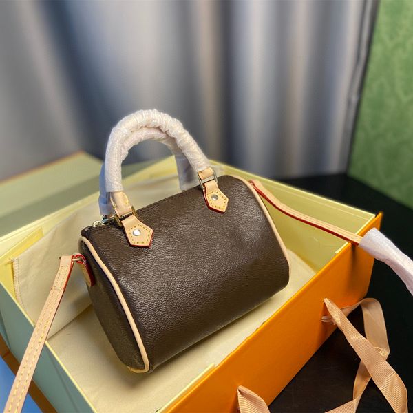 fashion female bag classic printing pillow design lady handbag purse large capacity lady handbag
fashion female bag classic printing pillow design lady handbag purse large capacity lady handbag