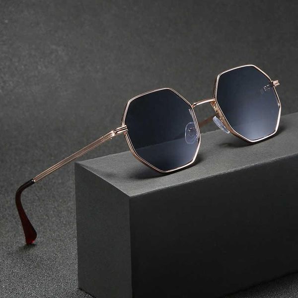 sunglasses higodoy polygon men vintage octagon metal for women goggle sun glasses ladies gafas de sol, White;black
sunglasses higodoy polygon men vintage octagon metal for women goggle sun glasses ladies gafas de sol, White;black