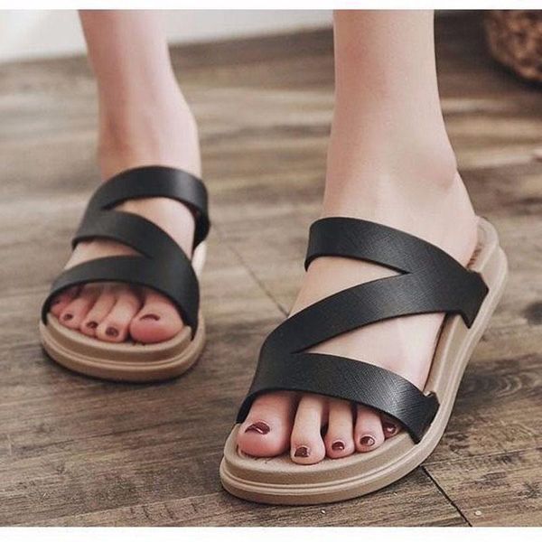 slippers cool slipper female summer style leisure outdoor fashion non-slip flat bottom ladies, Black 
slippers cool slipper female summer style leisure outdoor fashion non-slip flat bottom ladies, Black