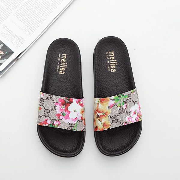 slippers 2021 women's luxury r fashion grape discount thin black flip flop beige shoes sandals
slippers 2021 women's luxury r fashion grape discount thin black flip flop beige shoes sandals