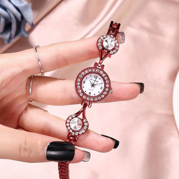 wristwatches small dial inlaid with diamond bracelet watch female simple wind temperament retro women students, Slivery;brown
wristwatches small dial inlaid with diamond bracelet watch female simple wind temperament retro women students, Slivery;brown