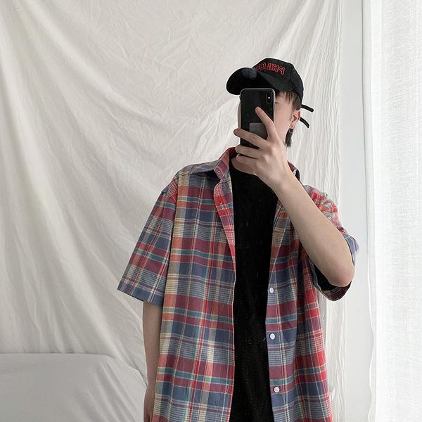 spring and summer korean version of harajuku youth dress loose comfortable cotton plaid casual shirt the listing men's shirts, White;black 
spring and summer korean version of harajuku youth dress loose comfortable cotton plaid casual shirt the listing men's shirts, White;black