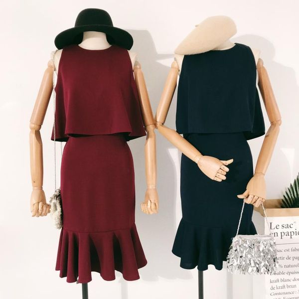 women's two piece pants 2021 fashion set round neck sleeveless loose vest +high waist lotus leaf fishtail skirt, White
women's two piece pants 2021 fashion set round neck sleeveless loose vest +high waist lotus leaf fishtail skirt, White
