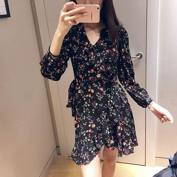 casual dresses 2021 fashion spring and summer fresh v-neck ruffled waist floral long-sleeved dress women clothes, Black;gray
casual dresses 2021 fashion spring and summer fresh v-neck ruffled waist floral long-sleeved dress women clothes, Black;gray