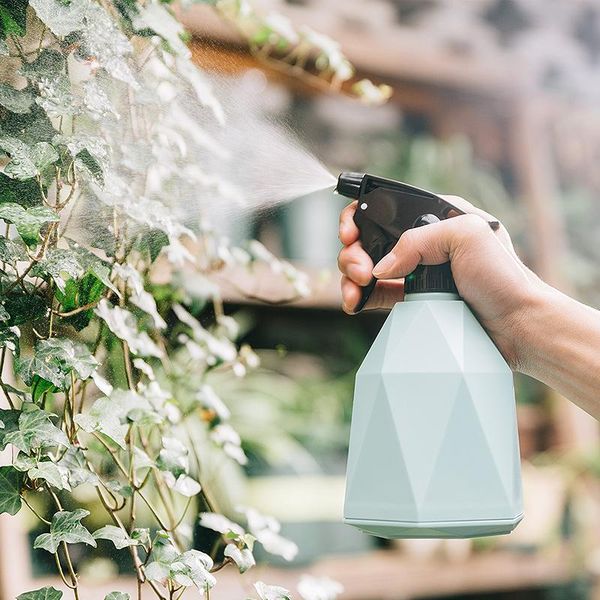 watering equipments garden plant self pot can spray bottle gardening tools and equipment