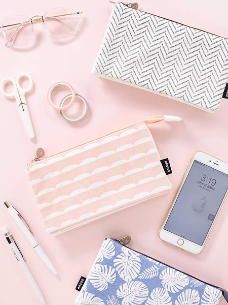 pastoral style creative simplicity multi-function fashion pencil bag zipper kawaii storage box stationery supplies case bags
pastoral style creative simplicity multi-function fashion pencil bag zipper kawaii storage box stationery supplies case bags