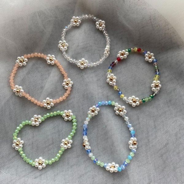 beaded, strands 2021 summer fashion retro candy color handmade beaded crystal flower bracelet sweet cute personality for women jewelry, Black
beaded, strands 2021 summer fashion retro candy color handmade beaded crystal flower bracelet sweet cute personality for women jewelry, Black