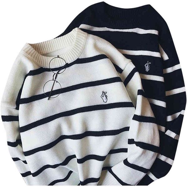 harajuku stripe men's retro korean round neck couple knitted sweater, hip hop casual wear, winter 2021, White;black
harajuku stripe men's retro korean round neck couple knitted sweater, hip hop casual wear, winter 2021, White;black