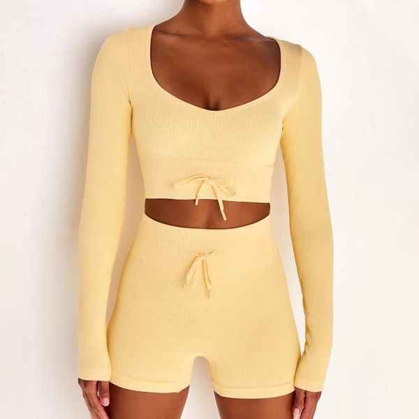 yoga outfit seamless knitted long-sleeved sports fitness suit outdoor workout waist strap
yoga outfit seamless knitted long-sleeved sports fitness suit outdoor workout waist strap