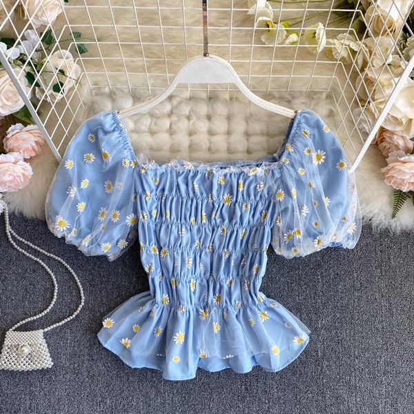 women's blouses & shirts 2021 summer korea fashion women casua sweet daisy print square collar puff sleeve ruffle blouse and blusa muje, White
women's blouses & shirts 2021 summer korea fashion women casua sweet daisy print square collar puff sleeve ruffle blouse and blusa muje, White