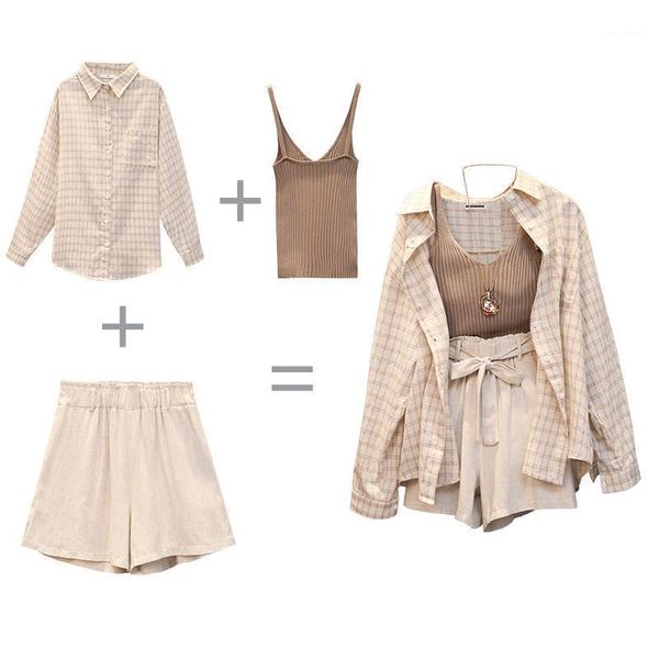 women's tracksuits 2021 spring summer casual cotton and linen sets plaid long sleeves shirts + vest shorts 3 pieces chic j106, Gray
women's tracksuits 2021 spring summer casual cotton and linen sets plaid long sleeves shirts + vest shorts 3 pieces chic j106, Gray