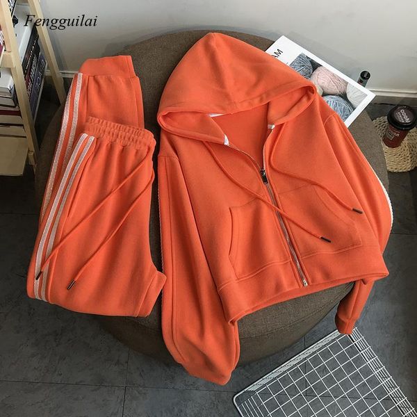 women's two piece pants early spring thin section pure color simple temperament wear and fried street two-piece short sweater suit, White
women's two piece pants early spring thin section pure color simple temperament wear and fried street two-piece short sweater suit, White