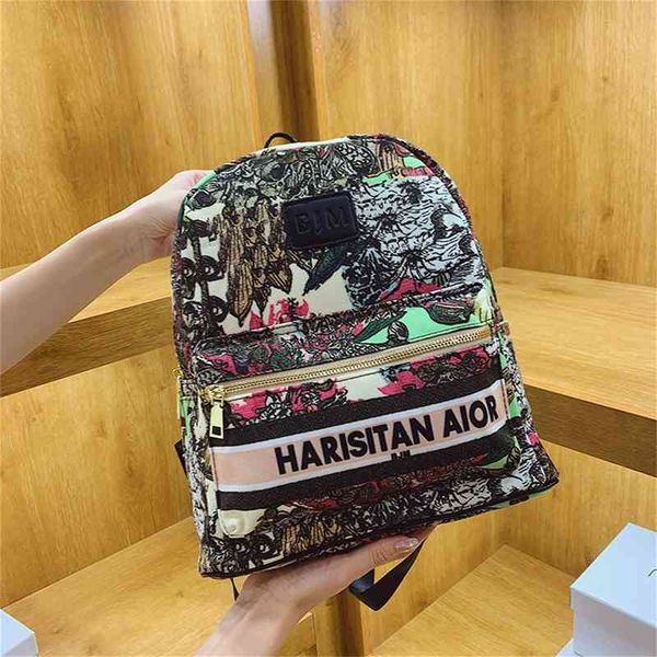60% clearance sale winter graffiti canvas broken flower student schoolbag fashion leisure version trendy men's and women's univers
60% clearance sale winter graffiti canvas broken flower student schoolbag fashion leisure version trendy men's and women's univers