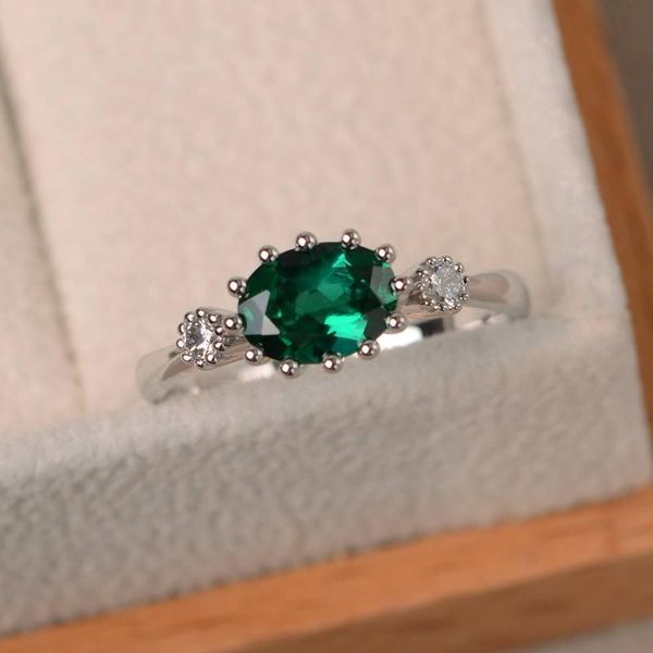 cluster rings european and american zircon emerald z geometric ring s925 sterling silver temperament simple banquet ladies jewelry, Golden;silver
cluster rings european and american zircon emerald z geometric ring s925 sterling silver temperament simple banquet ladies jewelry, Golden;silver