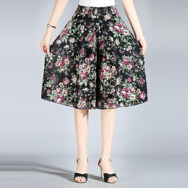 women's pants & capris summer women casual loose chiffon elastic waist wide leg knee length skirt female lady high middle age mother, Black;white
women's pants & capris summer women casual loose chiffon elastic waist wide leg knee length skirt female lady high middle age mother, Black;white